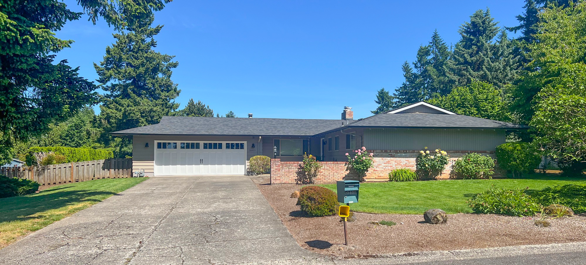 3 bed, 1 bath ranch style rental in Oregon City, managed by Delavan PDX Property Management