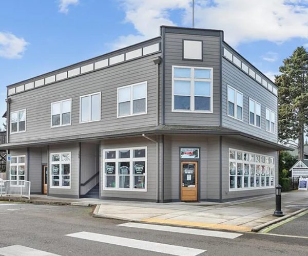 Luxury apartment for rent by Delavan PDX Property Management in West Linn, OR